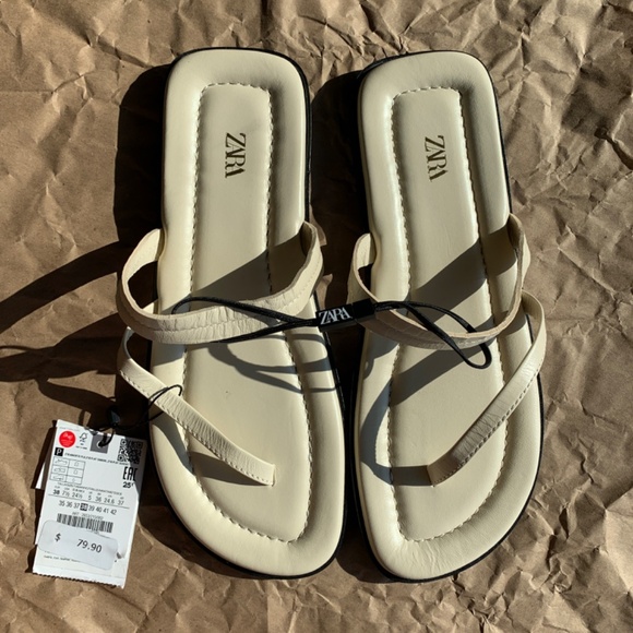 Zara Asymmetrical Strap Cream Leather Sandals, Size 38, US 7.5 New with Tags - Picture 7 of 7